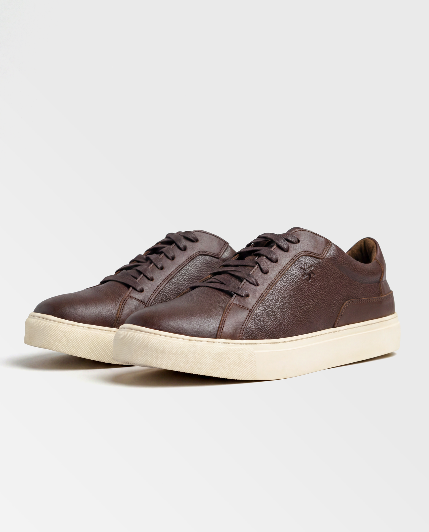 Aura Prime | Deep Brown